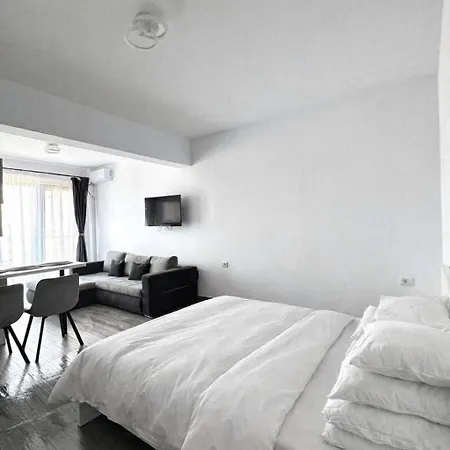 Nubia Sea View 2 דירה *